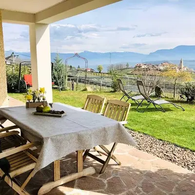 Weitblick Apartment mit Garten
