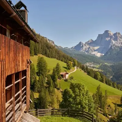 Beautiful barn with garden and stunning view