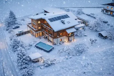 an aerial view of a house covered in snow at Residence Zirmer Wohnung Wasser in Castelrotto