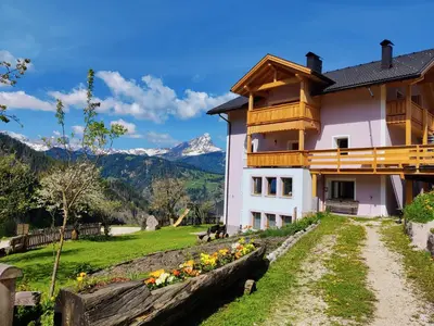 a house with a view of a mountain at Freines in La Valle