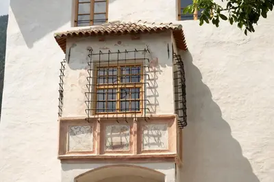 a window on the side of a building at Pramian1394 in Cermes