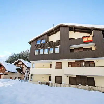 Apartment Apt 18 by Interhome