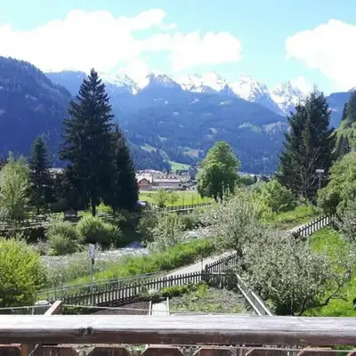 Appartamento nelle Dolomiti 900 mt dallo stadio del salto