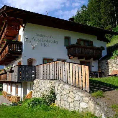 Ausserstauderhof