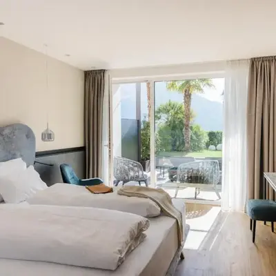 Hotel Paradies