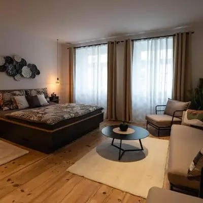 Laubennest 1