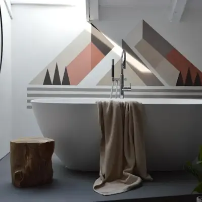 Mountain Suite with tub and view