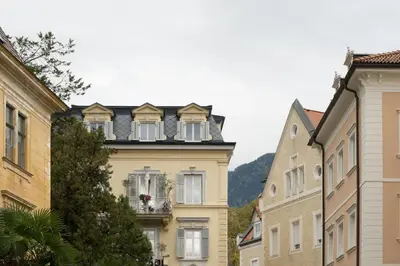 a row of buildings in a city at Steinach10 in Merano