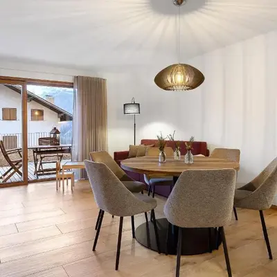 Rostrini family home retrait