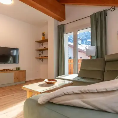 Hapina Dolomiti with Garage