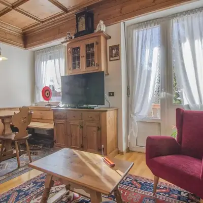Nel cuore di Cortina comodo appartamento con parcheggio
