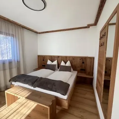 Mountain River Apartment