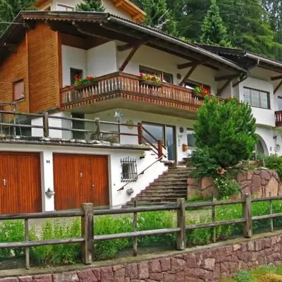 Apartment mit privatem Balkon by Interhome