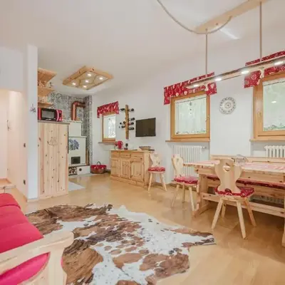 I Folli di Alleghe Apartment - Parking & Wi-Fi