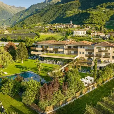 FAYN garden retreat hotel