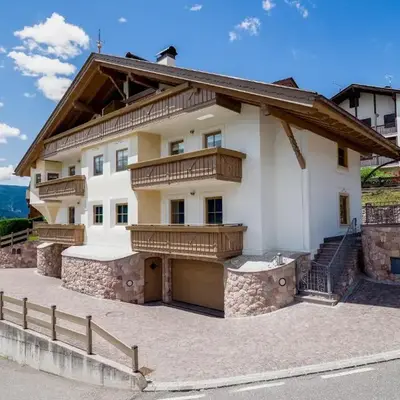 Appartamenti Casa Salesai