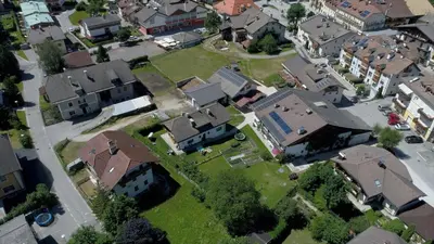 an overhead view of a residential neighborhood with houses at Appartements Hoferhof in Villabassa