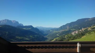 a view of a valley in the mountains at Finggeneislerhof in Villandro