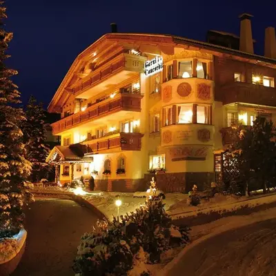 Hotel Garni Concordia - Dolomites Home