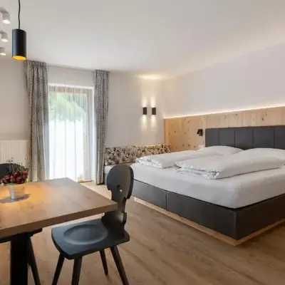 Zur Brücke apartments and rooms - Your home in heart of South Tyrol