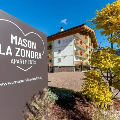 Mason La Zondra