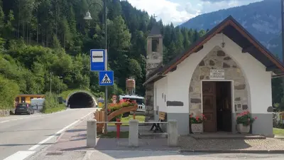 a small church on the side of a road at Lausen Vil in Canale San Bovo
