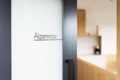 a sign on a refrigerator in a kitchen at Beim Lackl in Avelengo