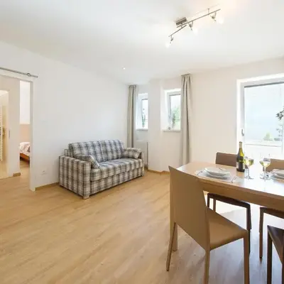 Apartment in Dorf Tirol near tennis court
