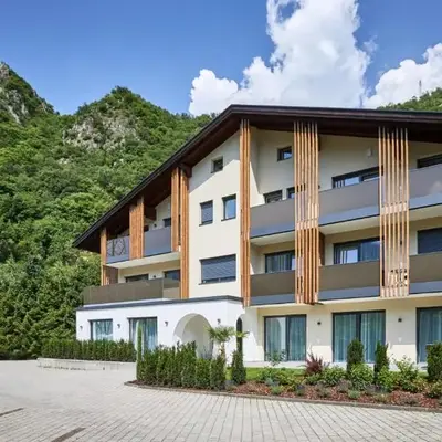 Residence Laitacherhof - Modern Apartments with Sauna