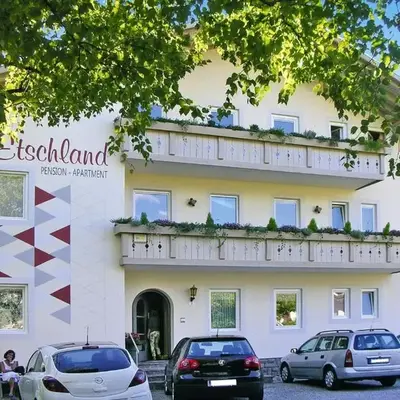Apartment in Dorf Tirol near Tirol Castle