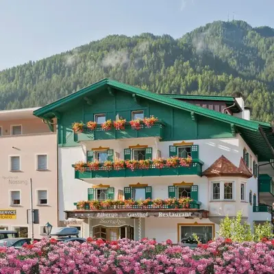 Hotel Sureghes