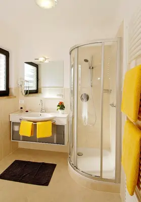 a bathroom with a shower and a sink at Residence Andrea in Lagundo