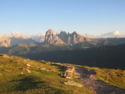 a view of a mountain range from the top of a hill at Appartment Kircherhof in Laion