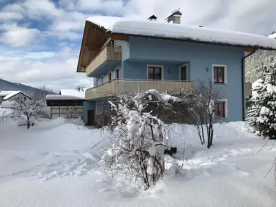 a bedroom with two beds in a room at Haus Michael in Villabassa