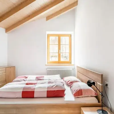 Appartamento rustico con stube e balcone