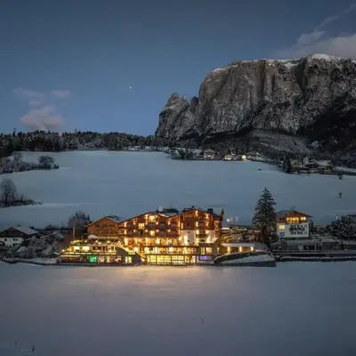 Hotel Emmy - five elements