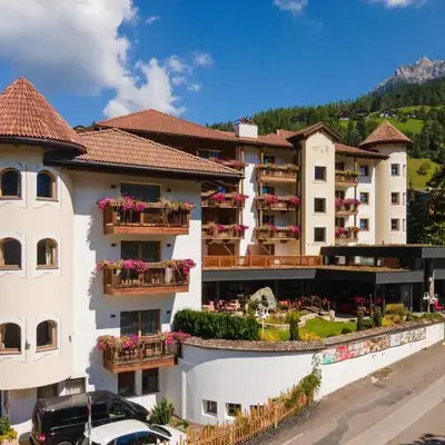 Almhof Hotel Call