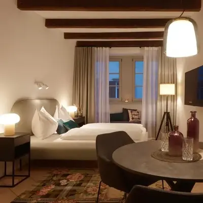 Binder Apartment