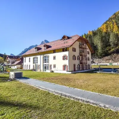 Amazing Apartment In Località Carbonin
